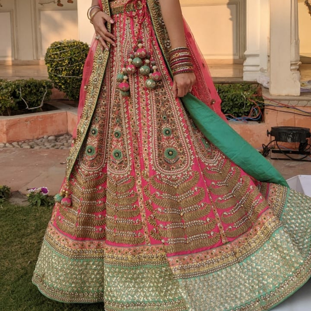 Sabyasachi Make, Pink and Blue Bridal Lehenga. Small to medium size - Picture 1 of 4
